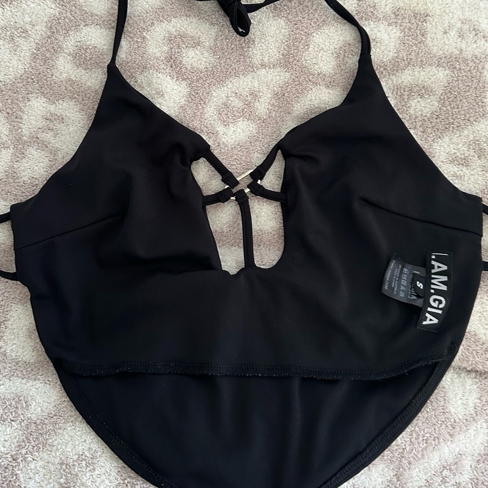 Backless I.AM.GIA crop top
